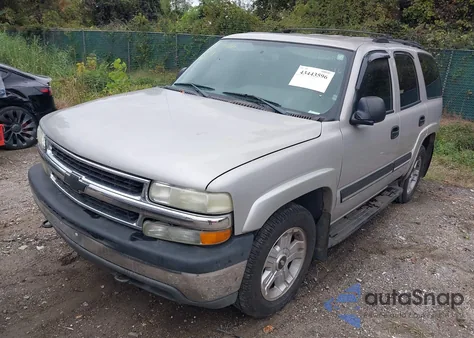 2004 Chevrolet Tahoe Ls из США, поврежденный, VIN 1GNEK13T04J207944